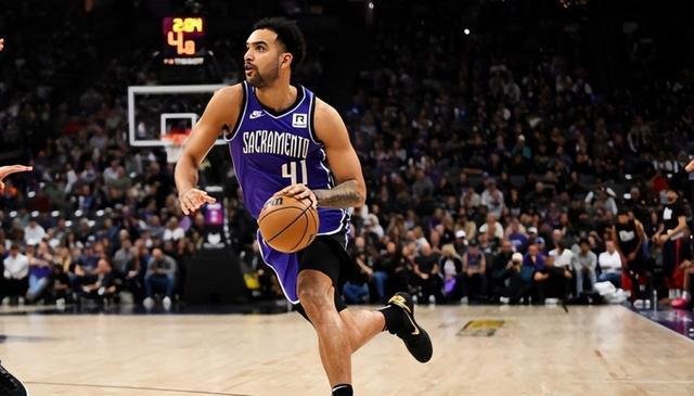 引起了球队 引起了球队