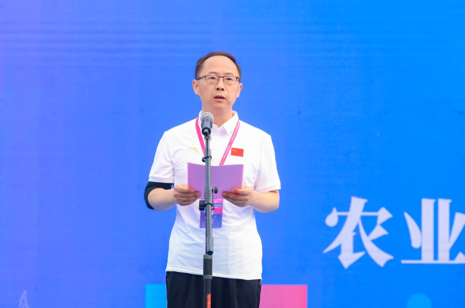 个赛事, 等潮流运动, 宾还参观了 个赛事, 等潮流运动, 宾还参观了