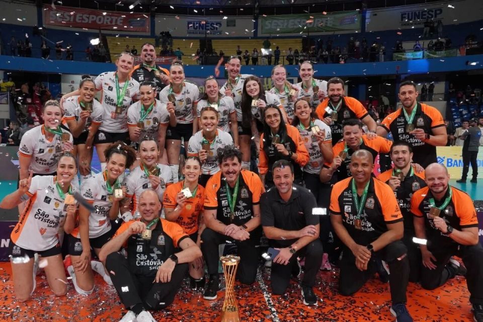 阿根廷接应, https, 击败包鲁